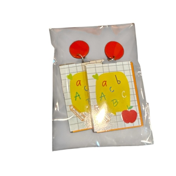 3/$20 Colorful Alphabet Learning Toy Earrings - Picture 7 of 7